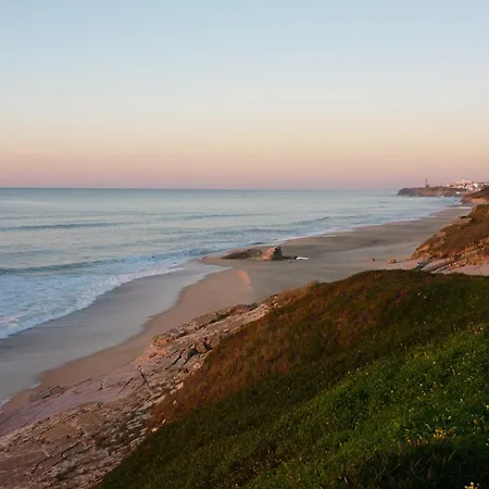 بيت للعطل Panorama Seaview House